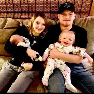 Meet your Posher, Casey